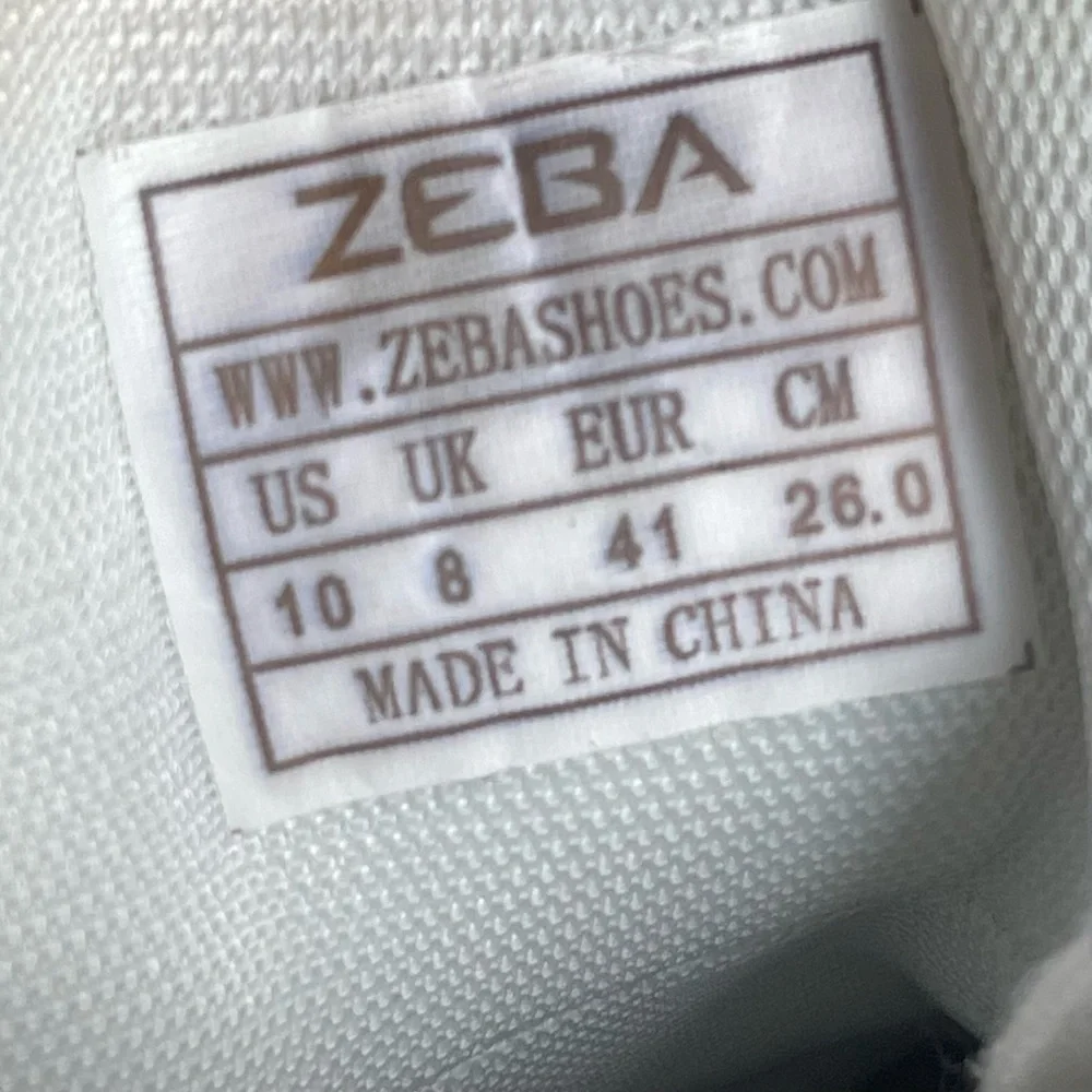 CLEAN Size 10 Zeba Women's Hands Free Slip-On‎ Walking Shoes White Sand Wide